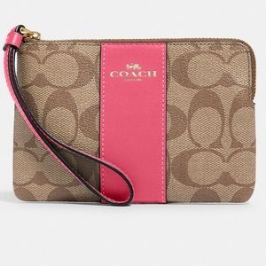 NWT Coach Corner Zip Wristlet In Signature Canvas Crossgrain Leather Pink